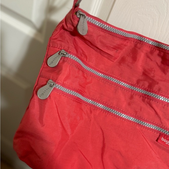Baggallini Red Crossbody Bag with Zippered Compartments - Picture 5 of 5